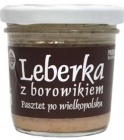 Comida tradicional de Leber con Boletus. Paté en Wielkopolska