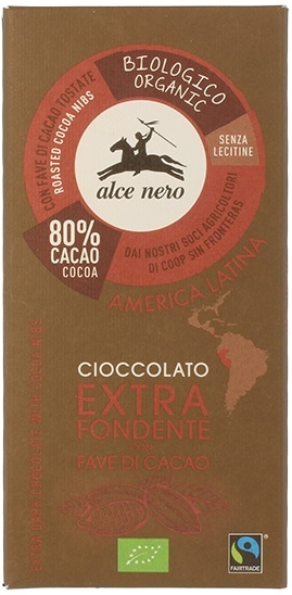 dark chocolate with pieces of cocoa bio