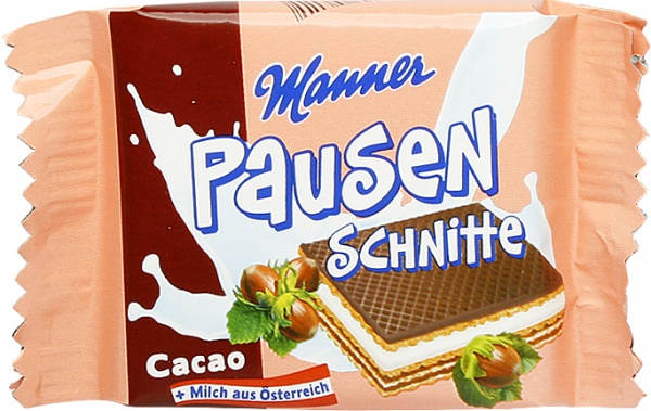 Manner Neapolitaner crispy wafers with peanut filling