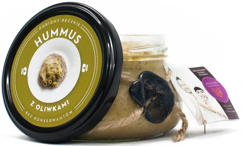 Atelier Taku Hummus with gluten-free and vegan olives