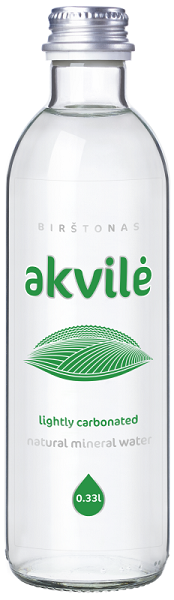 Akvile Agua mineral ligeramente carbonatada en vaso