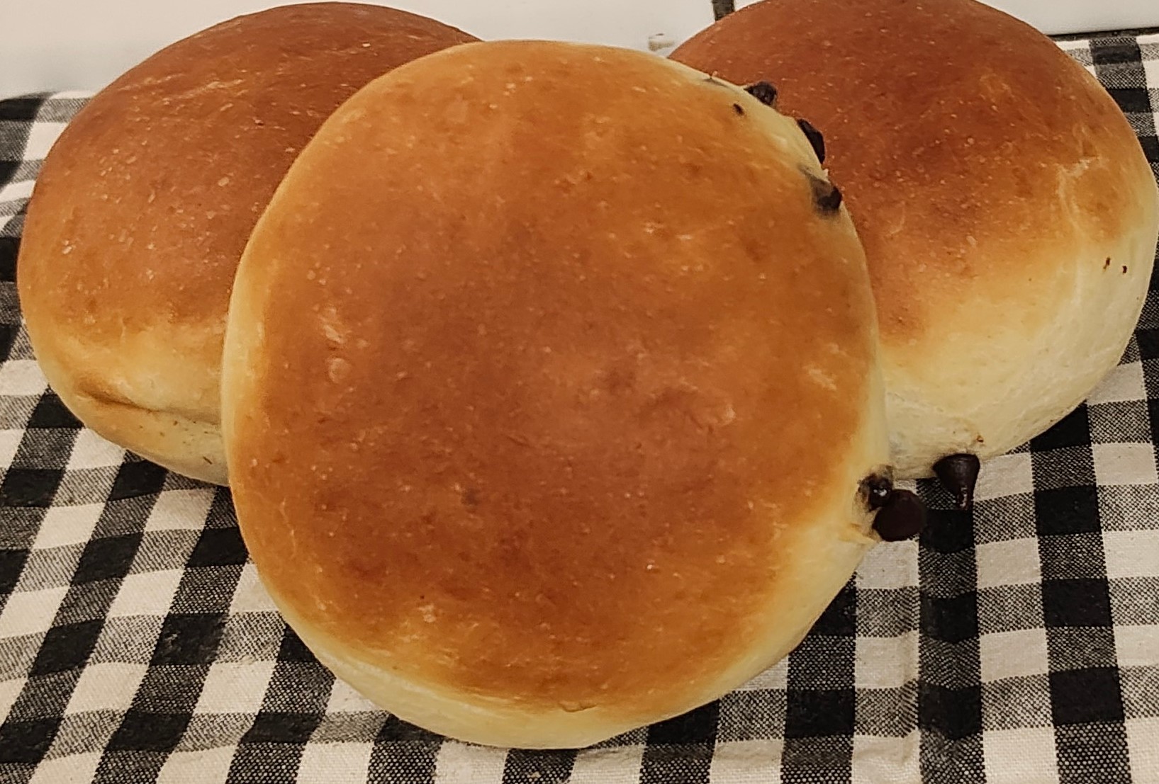 Ofenbrötchen mit Schokolade 3 Stück