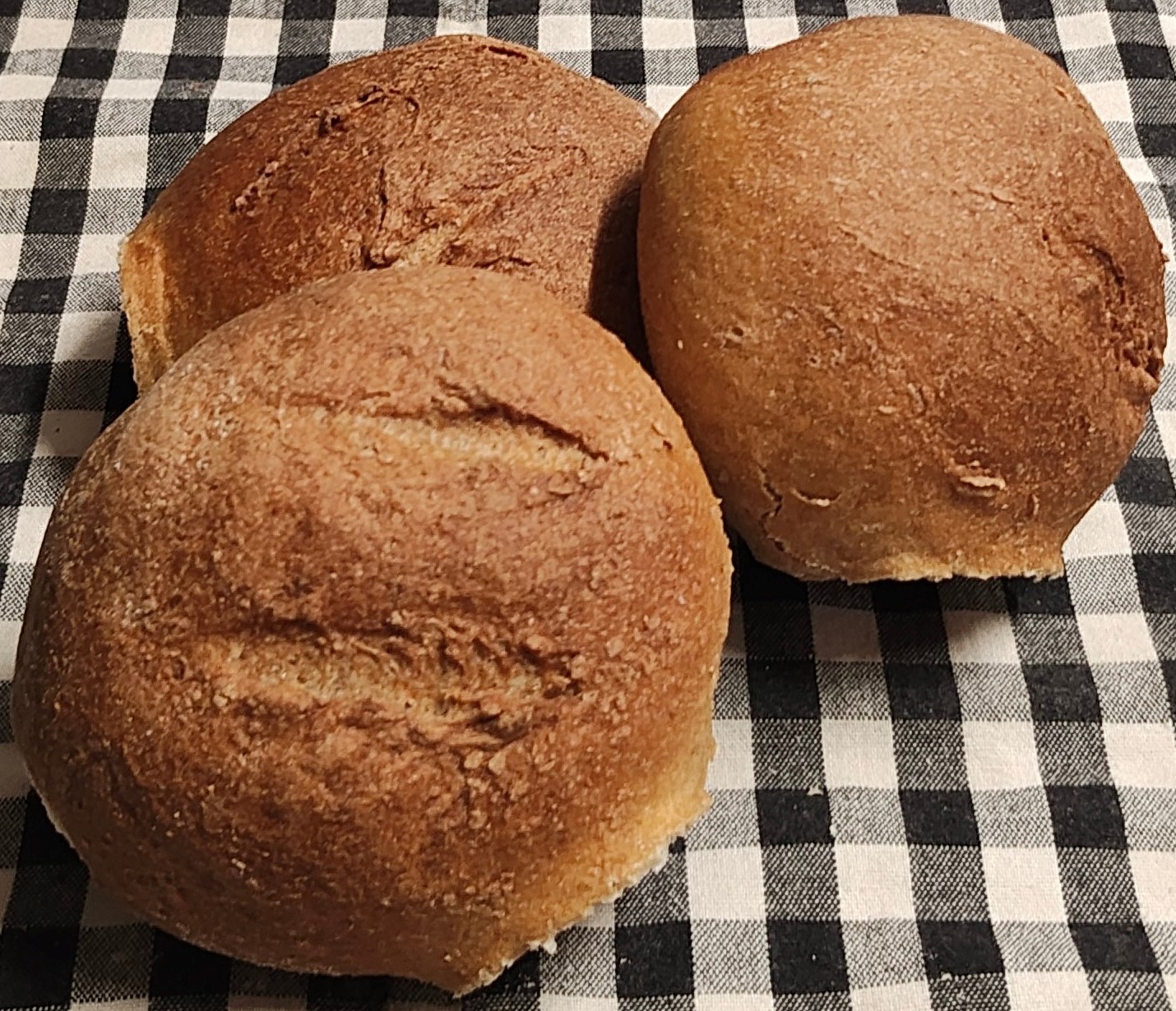 Ofen Dinkelbrötchen 3 Stück