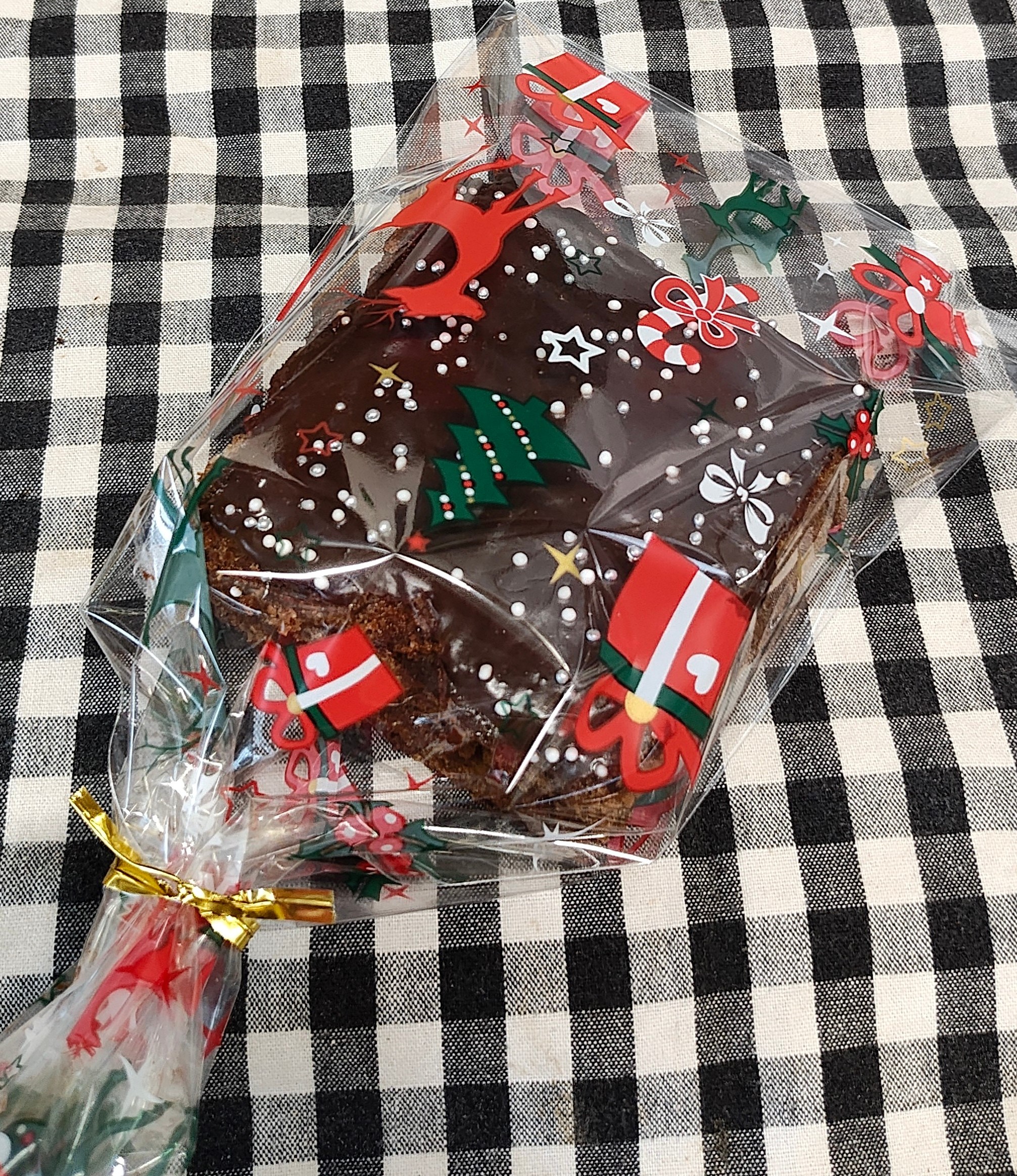 Oven Gingerbread cube