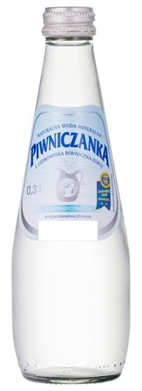 Piwniczanka Naturalna woda  mineralna niskonasycona CO2