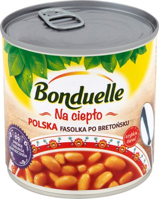 White canned beans in tomato sauce
