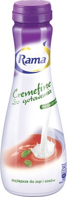 Cremefine Sahne in einer Plastikflasche zum Kochen