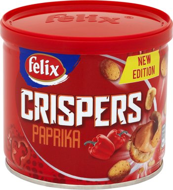 Paprika crispers peanuts in the dough