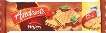 wafers layered with cream with the taste of cocoa - chocolate Familijne