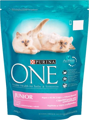 Purina One Junior sucha karma dla kotów  bogata w kurczaka i z pełnymi ziarnami