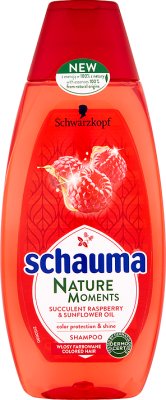 Schauma Nature Moments Shampoo protects juicy raspberry and sunflower oil
