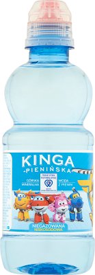 Kinga Pienińska Natural todavía bajo en agua de sodio