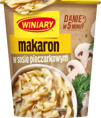 Winiary. Nudelgericht in Pilzsauce