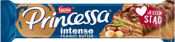 Nestle Princessa intensive Waffel mit Erdnusscreme