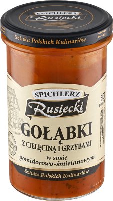 Spichlerz Rusiecki Col rellena de ternera y champiñones en salsa de tomate y nata